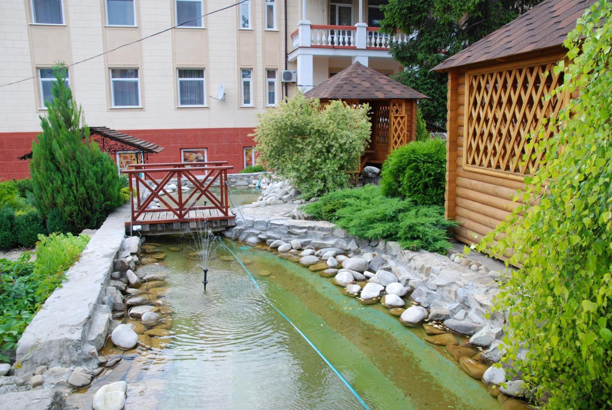 Filvarki-Centre Kamenec Podolský Exteriér fotografie